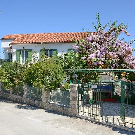 Eirini - Loggos Apartments Longós Exteriér fotografie